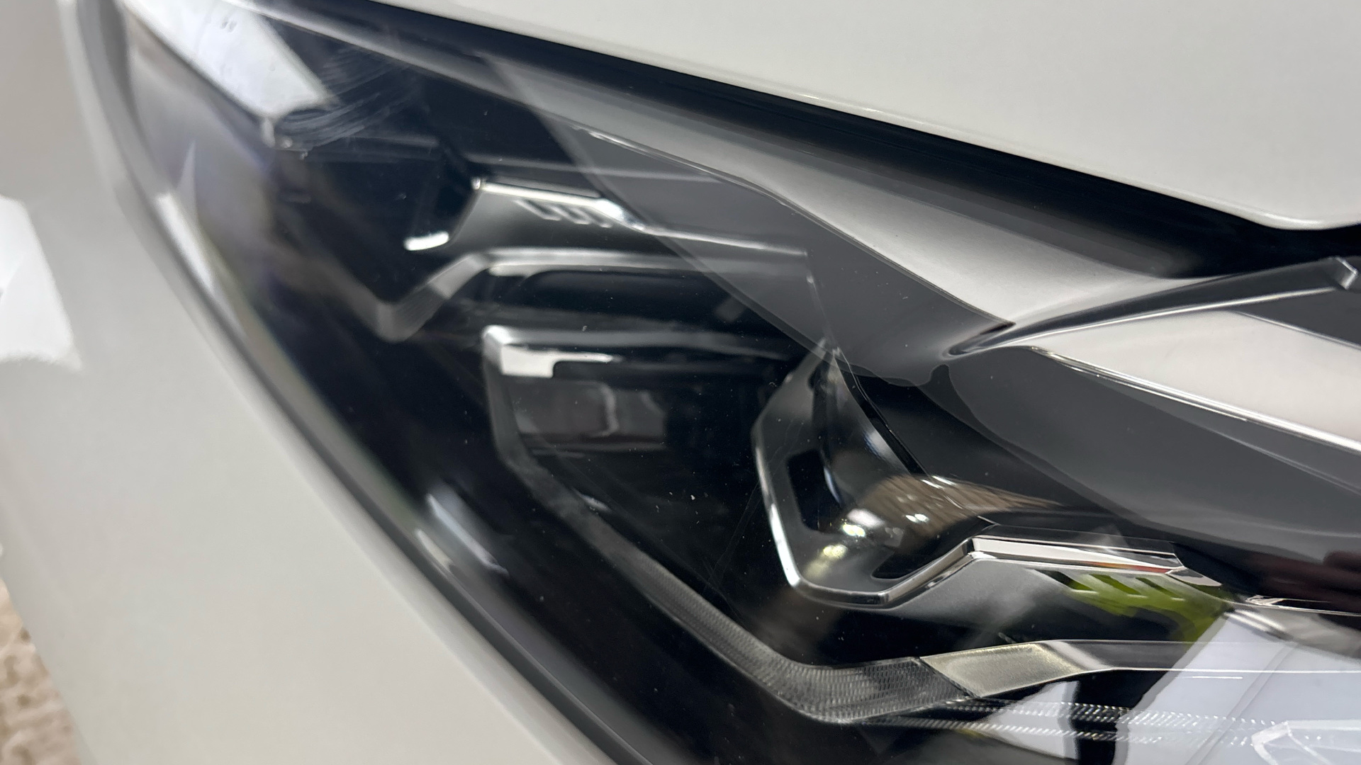 4027523 250kW eDrive40 M Sport 83.9kWh 5dr Auto