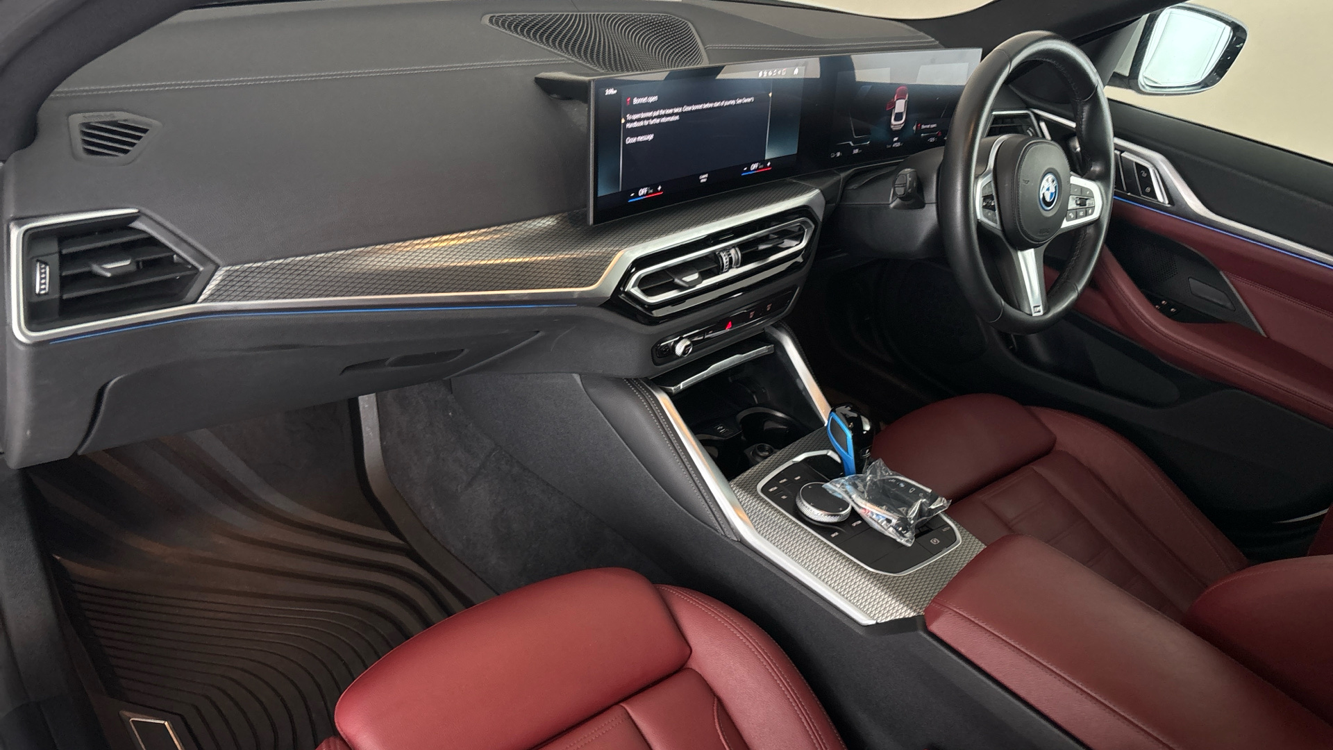 4027523 250kW eDrive40 M Sport 83.9kWh 5dr Auto