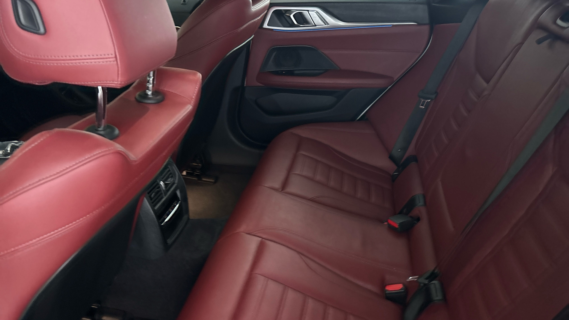 4027523 250kW eDrive40 M Sport 83.9kWh 5dr Auto