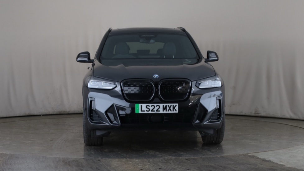 BMW iX3 Image 8