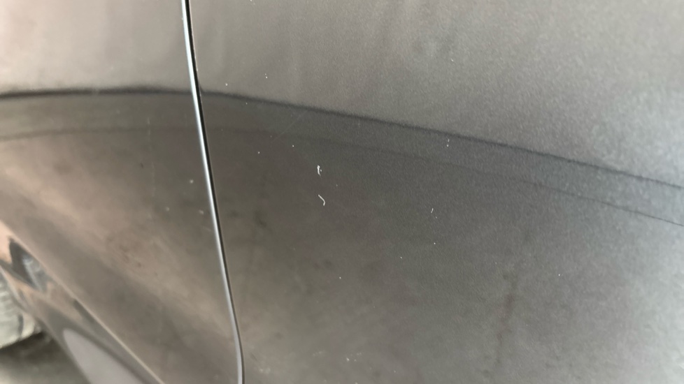BMW iX3 scratches