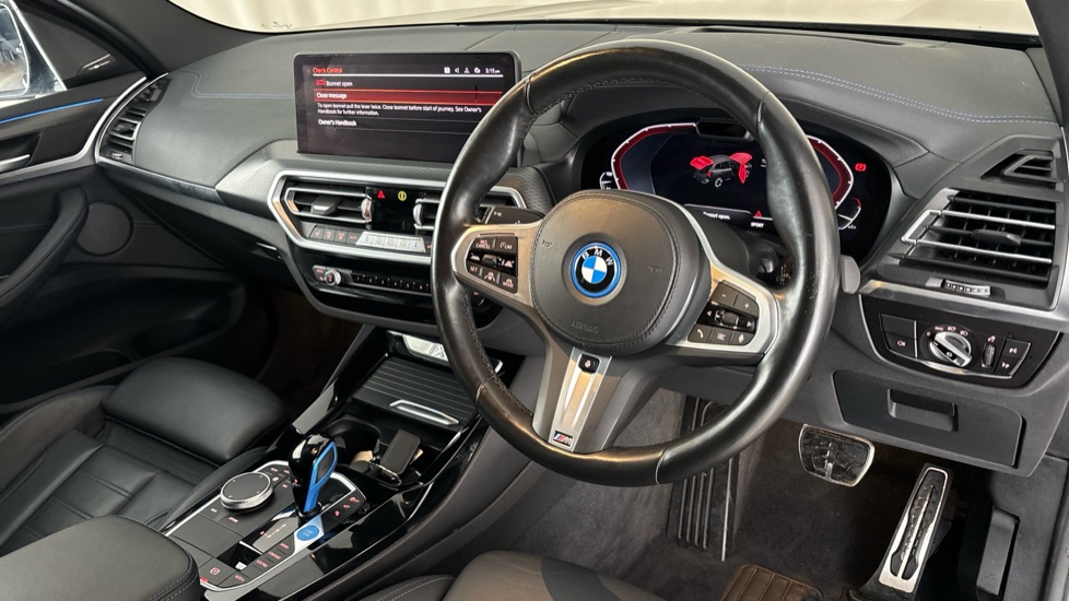 BMW iX3 Image 9