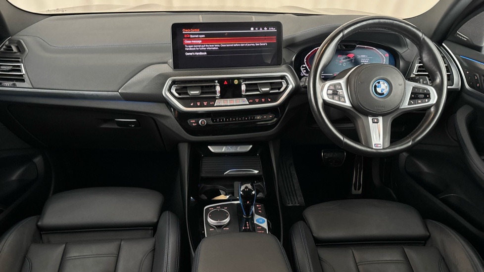BMW iX3 Image 11