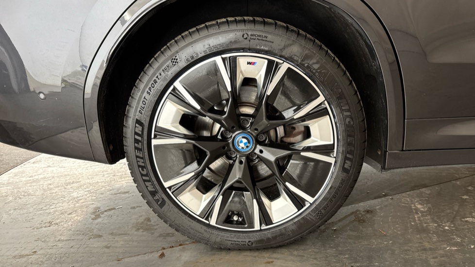 BMW iX3 Image 19