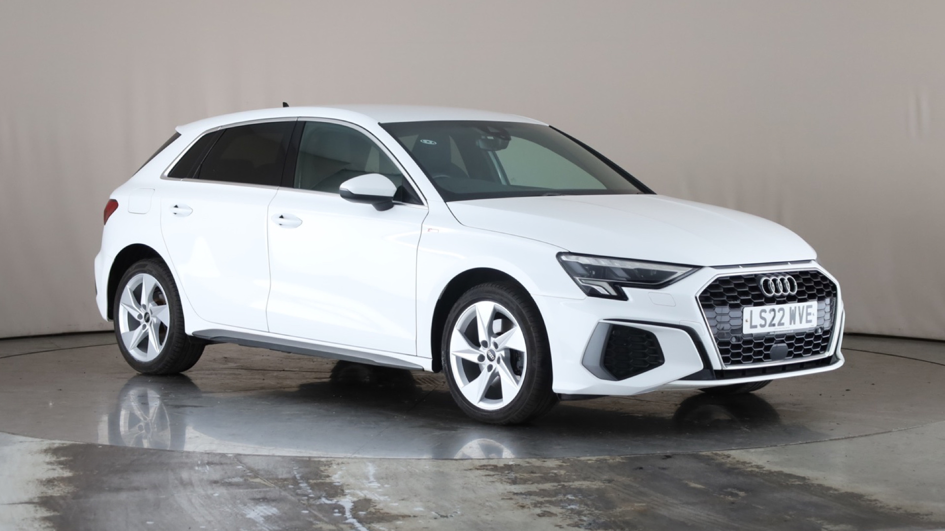 Audi A3 40 TFSI e S Line 5dr S Tronic 17 inch Alloy