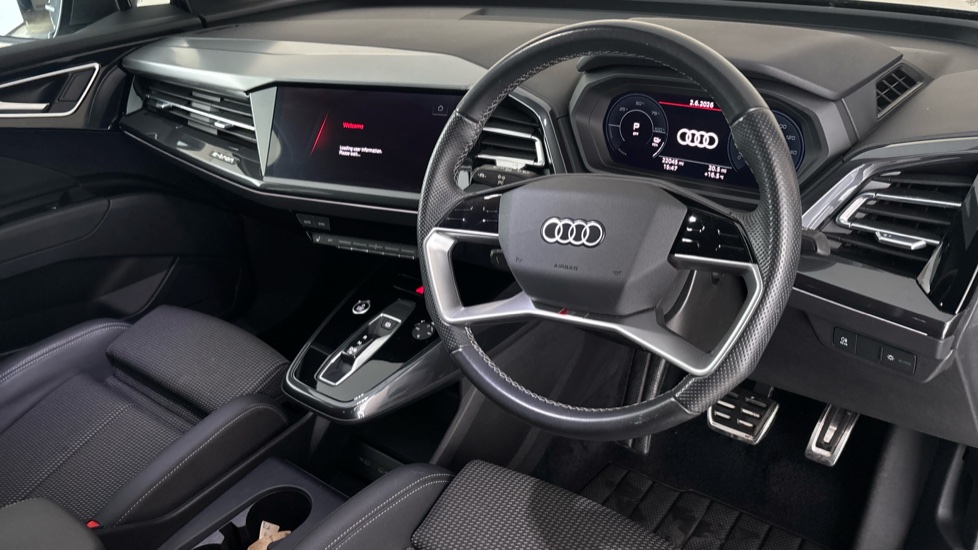 AUDI Q4 Image 9