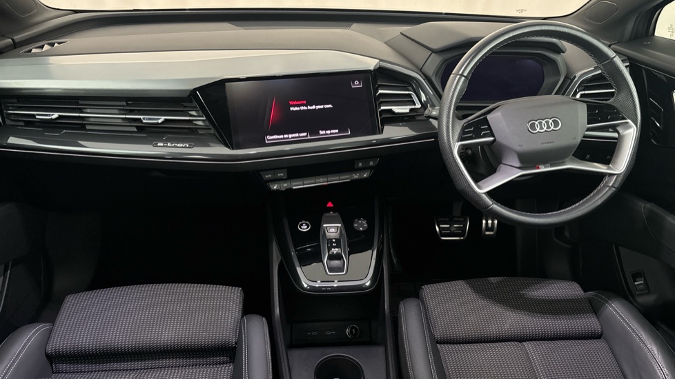 AUDI Q4 Image 11
