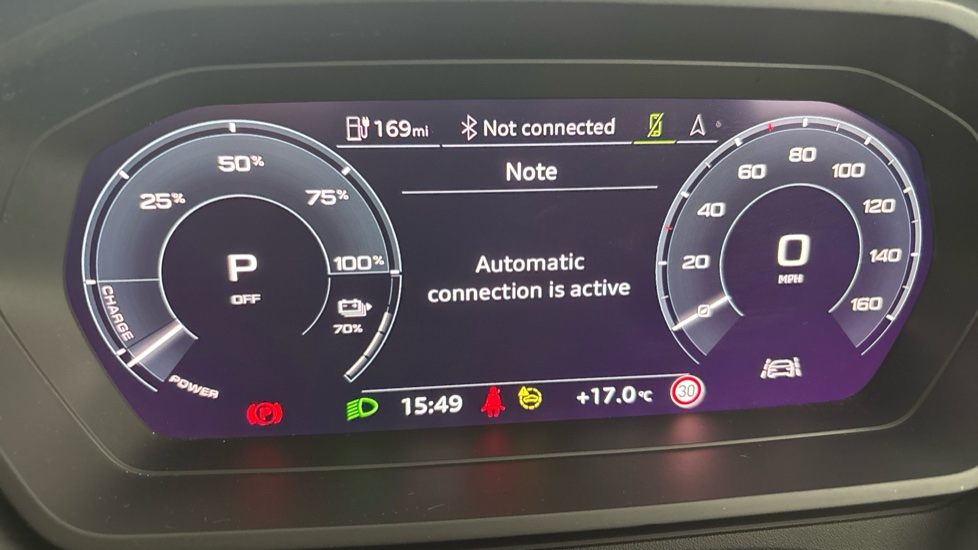 AUDI Q4 Image 13