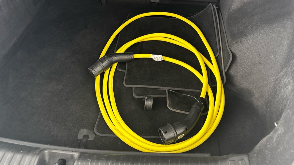 AUDI Q4 Image 22