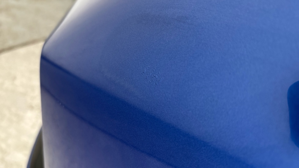 BMW 3 SERIES Paint imperfection