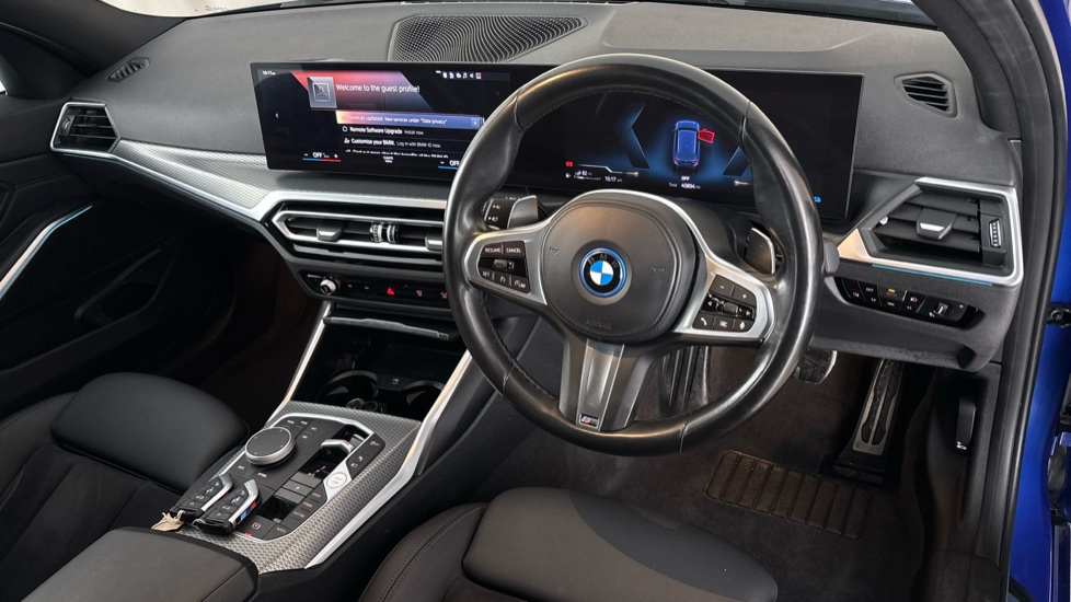 BMW 3 SERIES Image 9