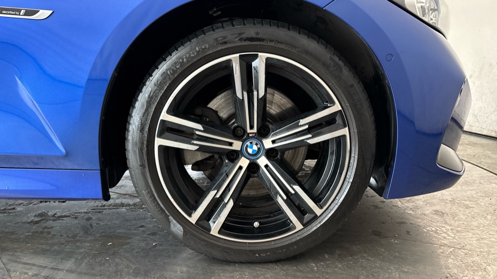 BMW 3 SERIES Image 20