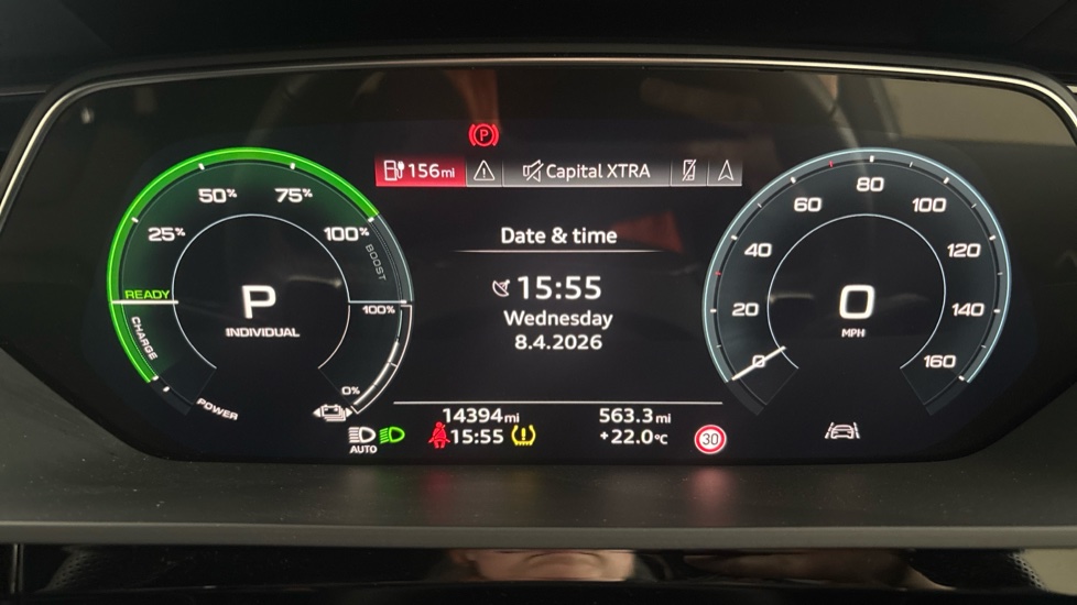 AUDI Q8 Image 13