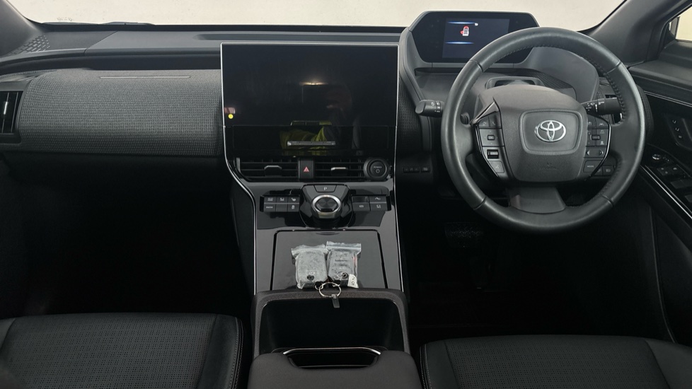 TOYOTA BZ4X Image 11