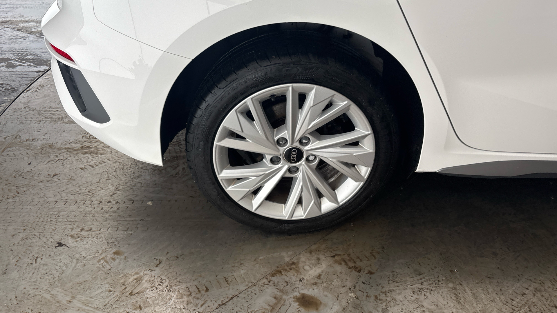 4020674 40 TFSI e S Line 5dr S Tronic