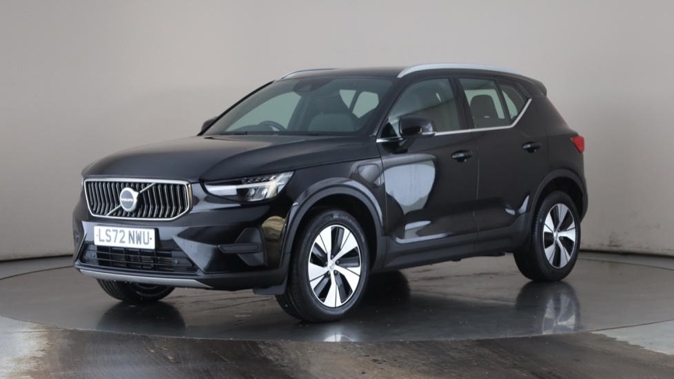 Used VOLVO XC40