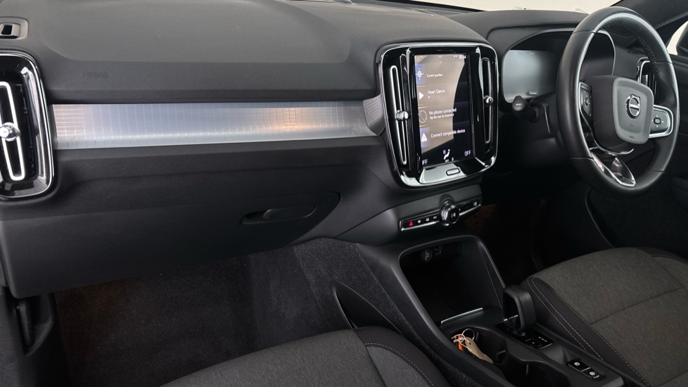 VOLVO XC40 Image 10