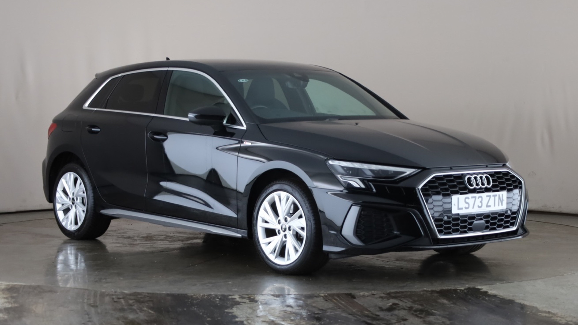 4027551 40 TFSI e S Line 5dr S Tronic [17 inch Alloy]