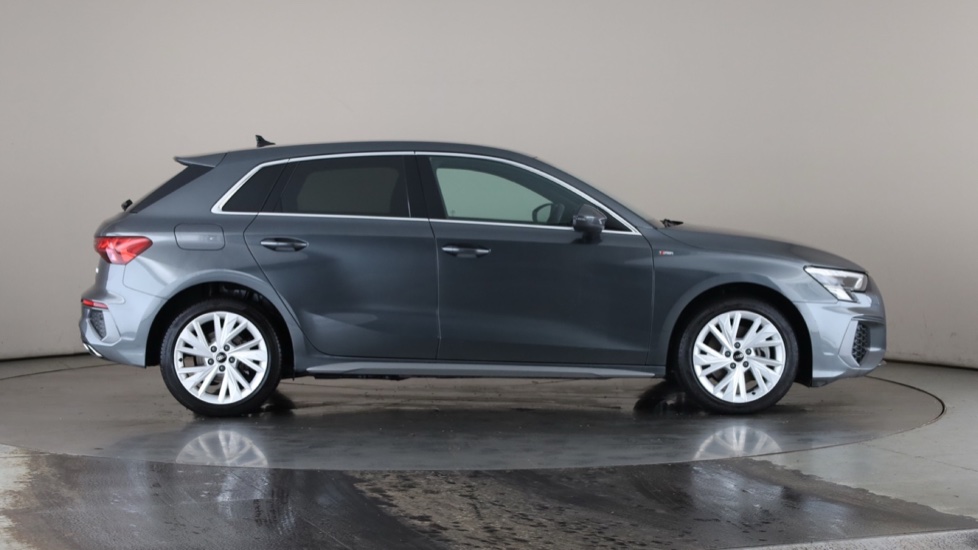 AUDI A3 Image 6