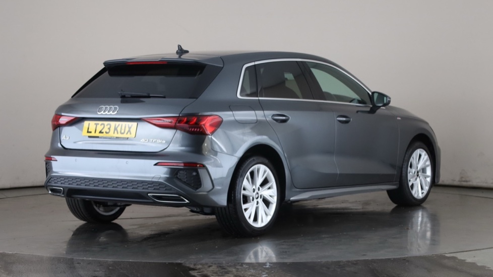 AUDI A3 Image 5