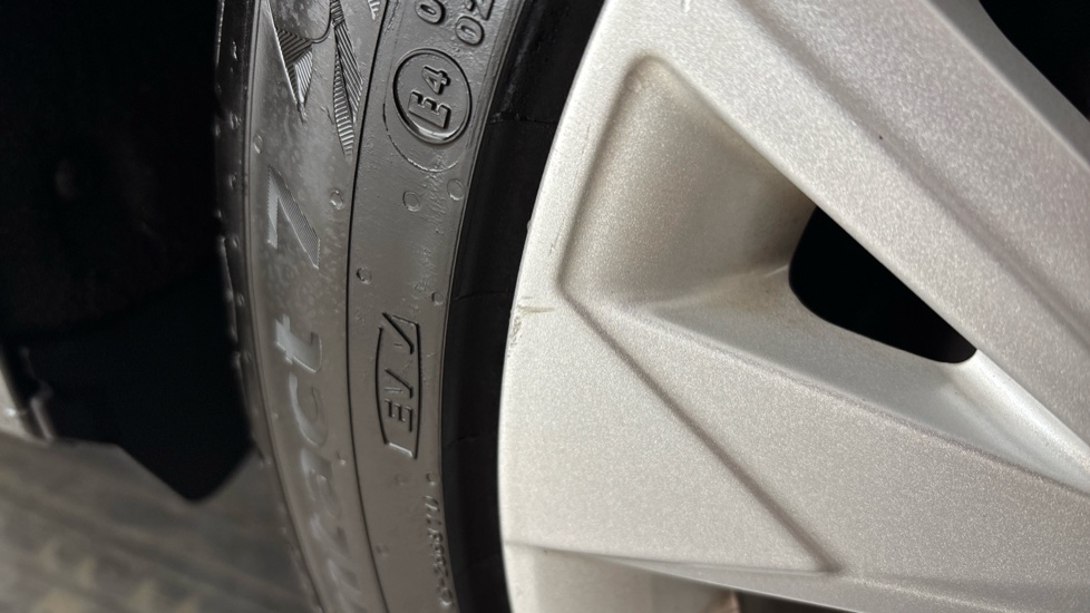 AUDI A3 Scuff