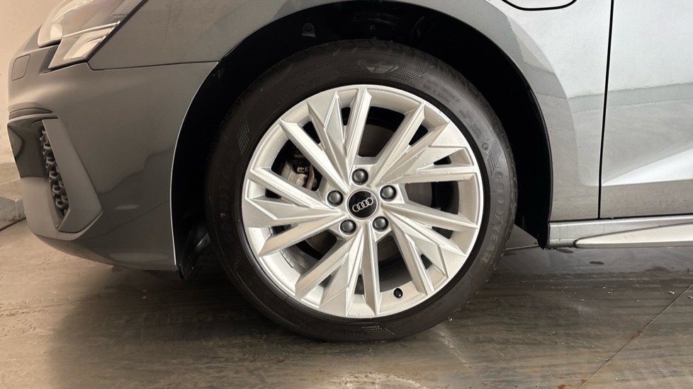 AUDI A3 Image 17