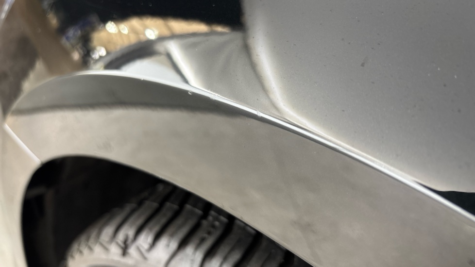 AUDI A3 Chips and dent