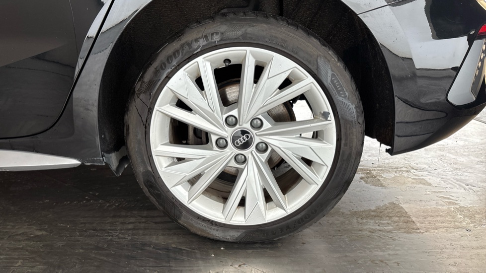AUDI A3 Image 18