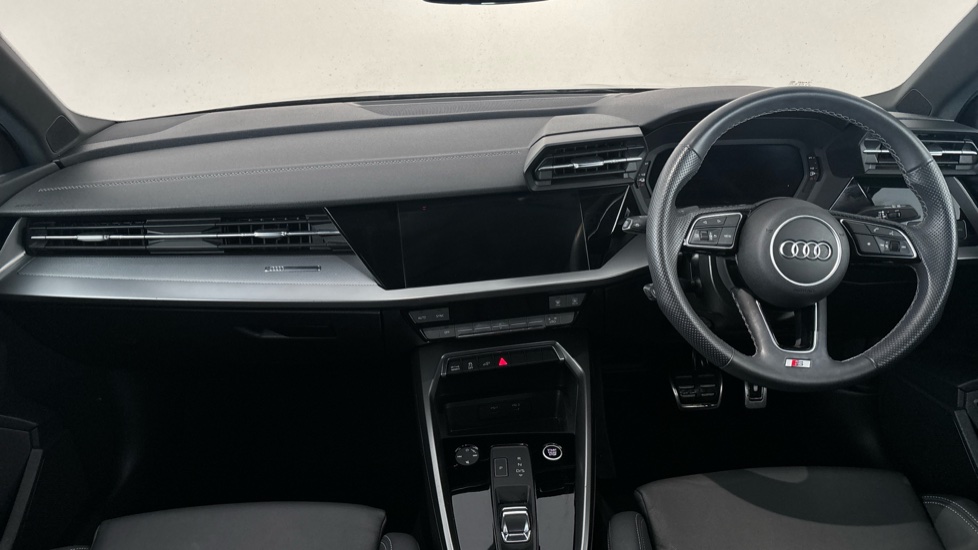 AUDI A3 Image 11