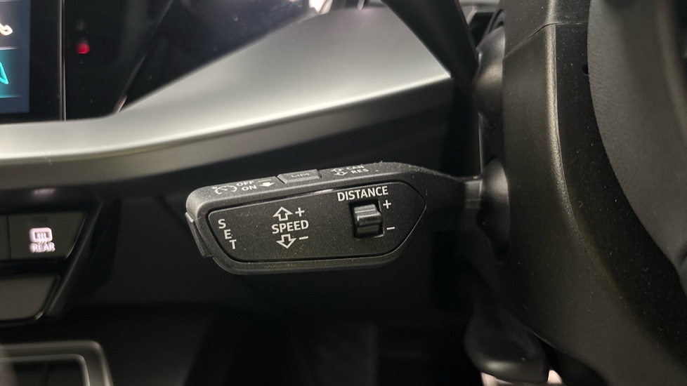 AUDI A3 cruise control