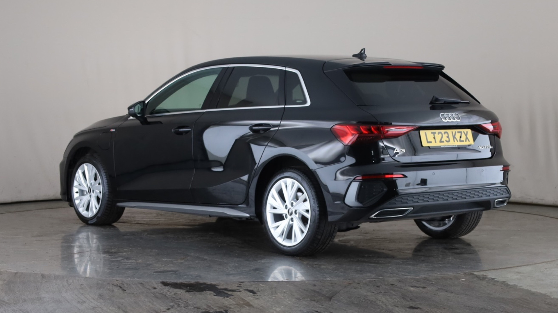 40 TFSI e S line 5dr S Tronic [17 inch Alloy] [2023]