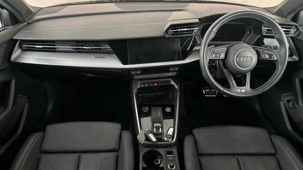 AUDI A3 Image 11