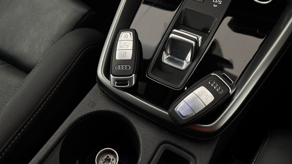 AUDI A3 2 keys available