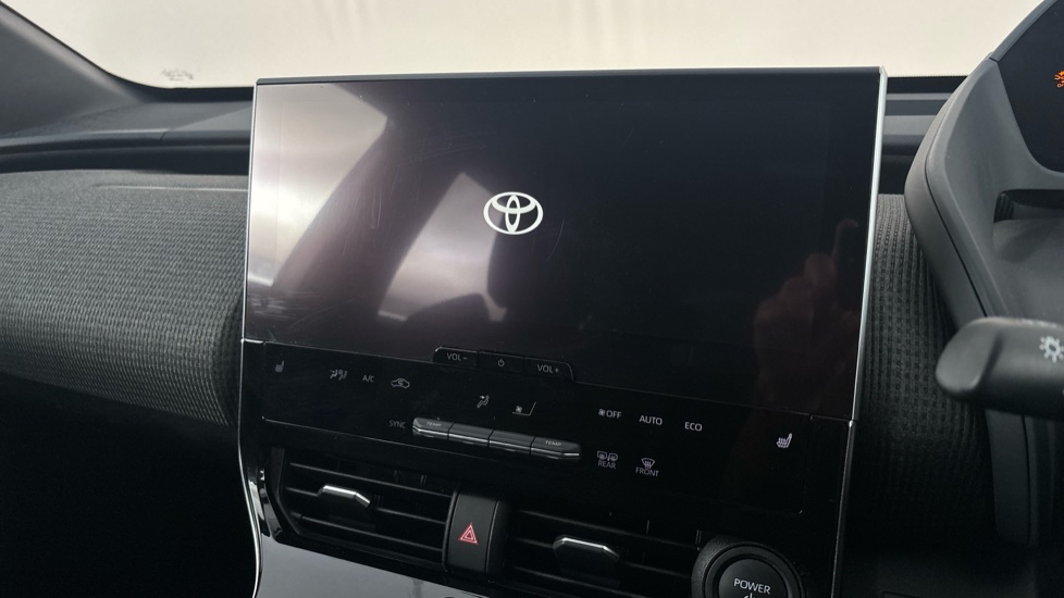 TOYOTA BZ4X Image 12