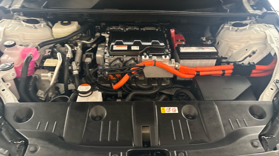 TOYOTA BZ4X Image 16