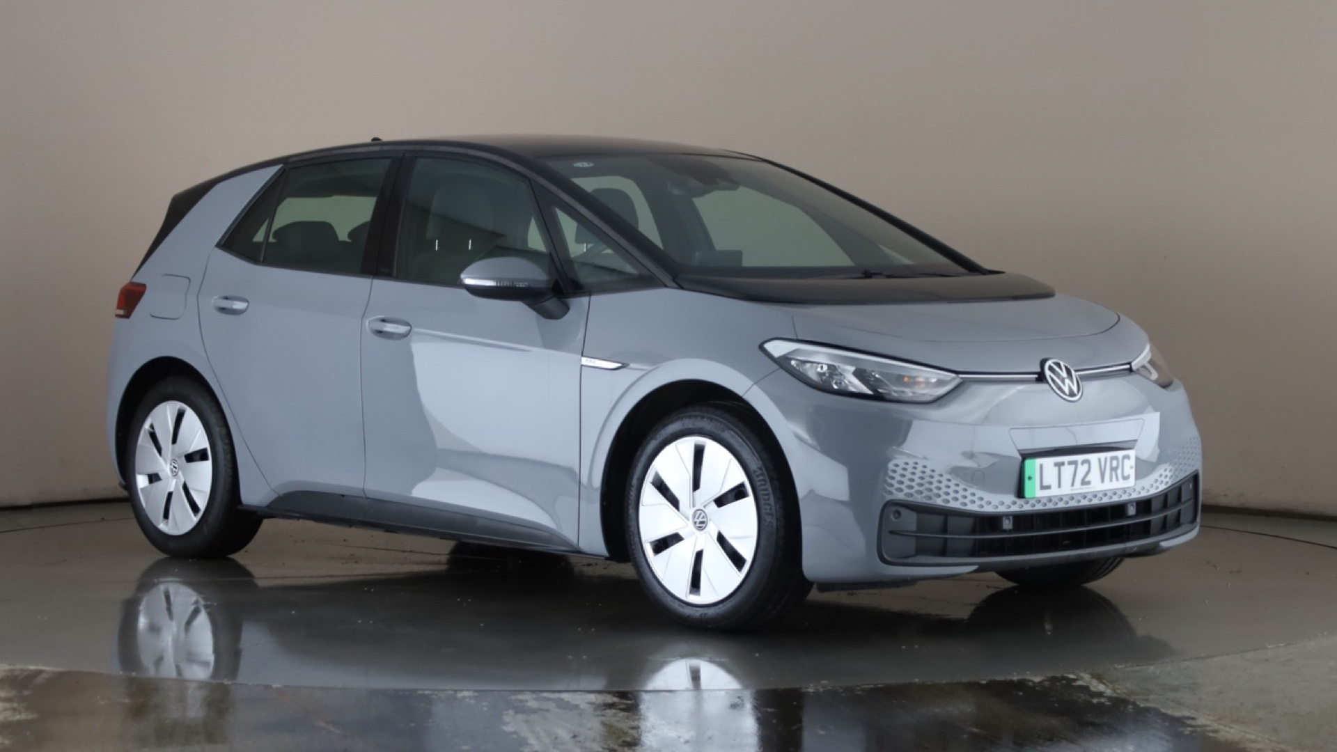 4021809 150kW Life Pro Perform 58kWh 5dr Auto [120kW Ch]