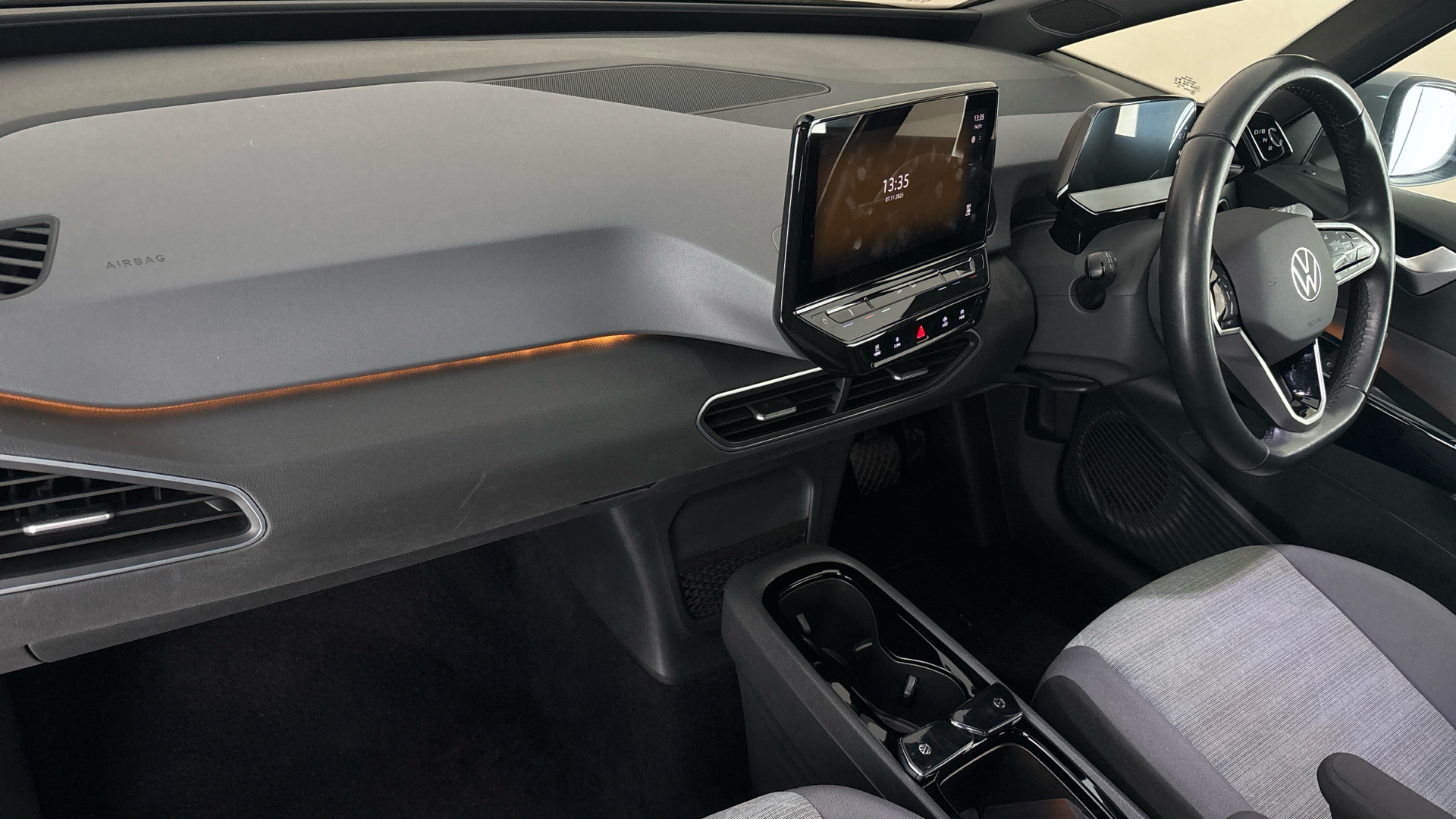 4021809 150kW Life Pro Perform 58kWh 5dr Auto [120kW Ch]