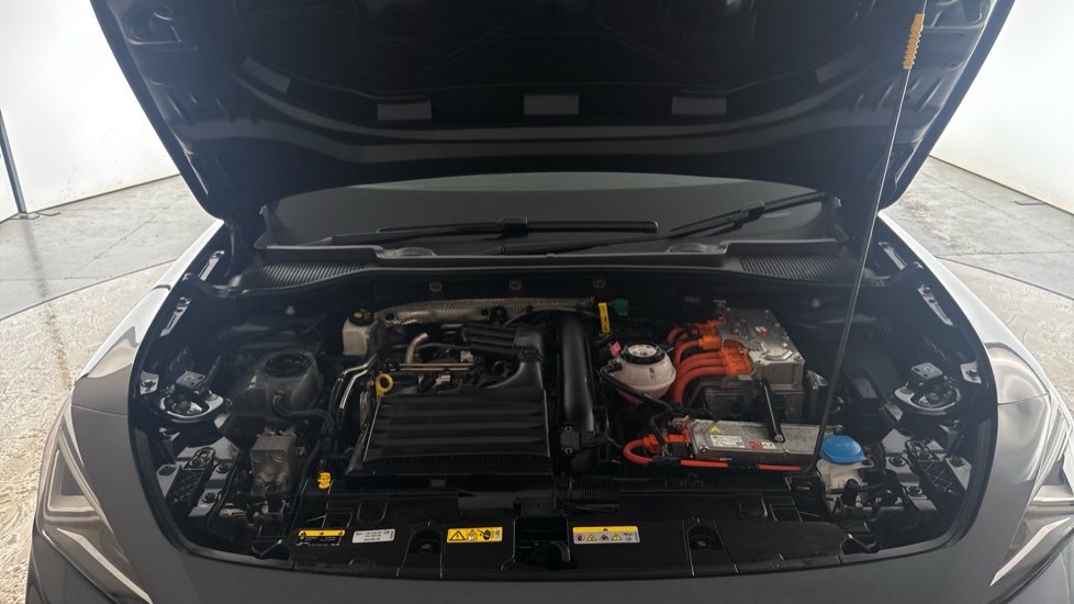 CUPRA FORMENTOR Image 16