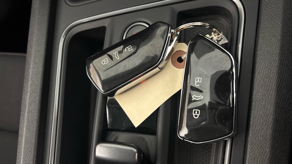 CUPRA FORMENTOR 2 keys