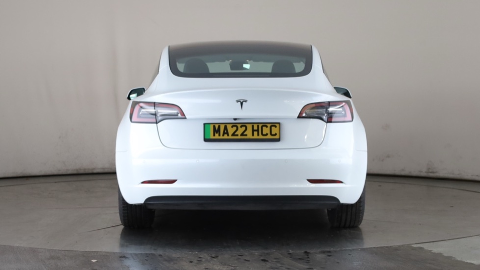 TESLA MODEL 3 Image 4