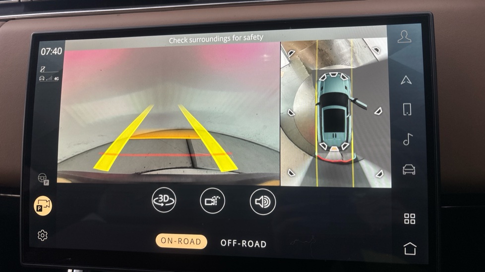 LAND ROVER RANGE ROVER SPORT reverse camera