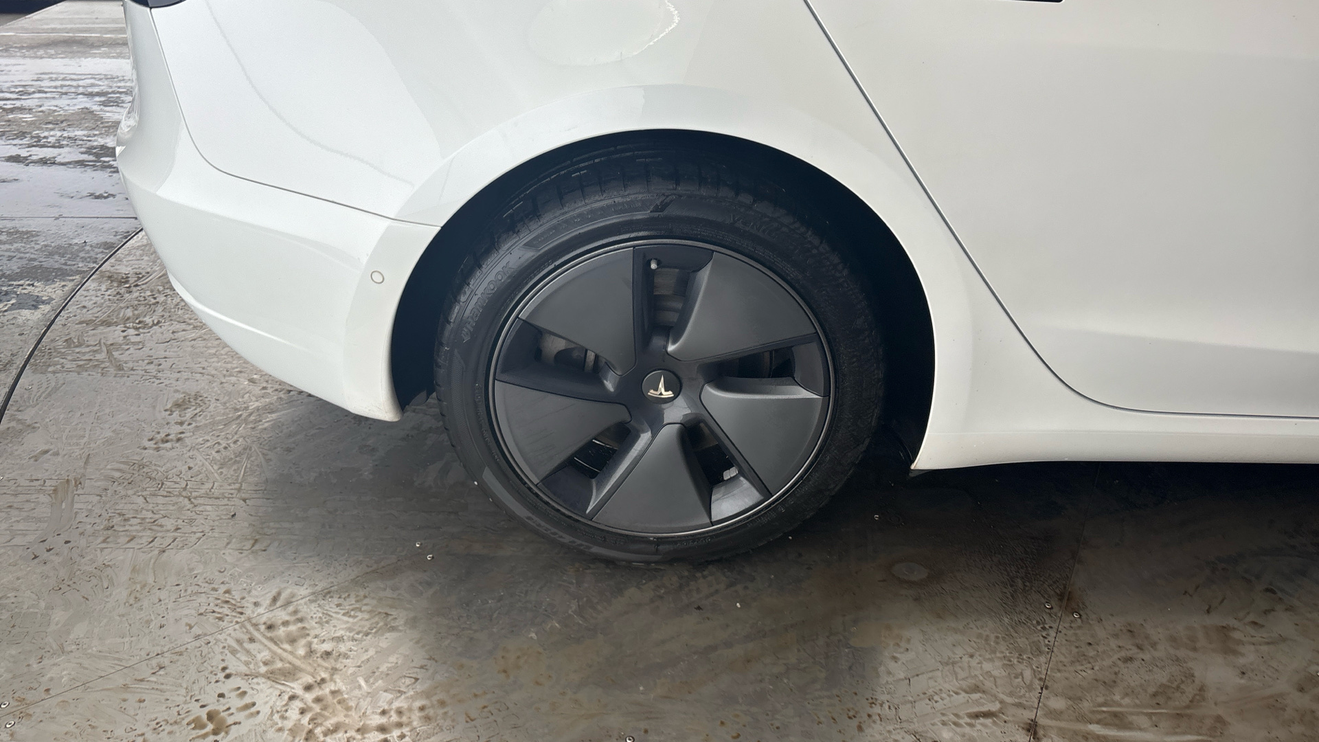 4027448 Standard Plus 4dr Auto