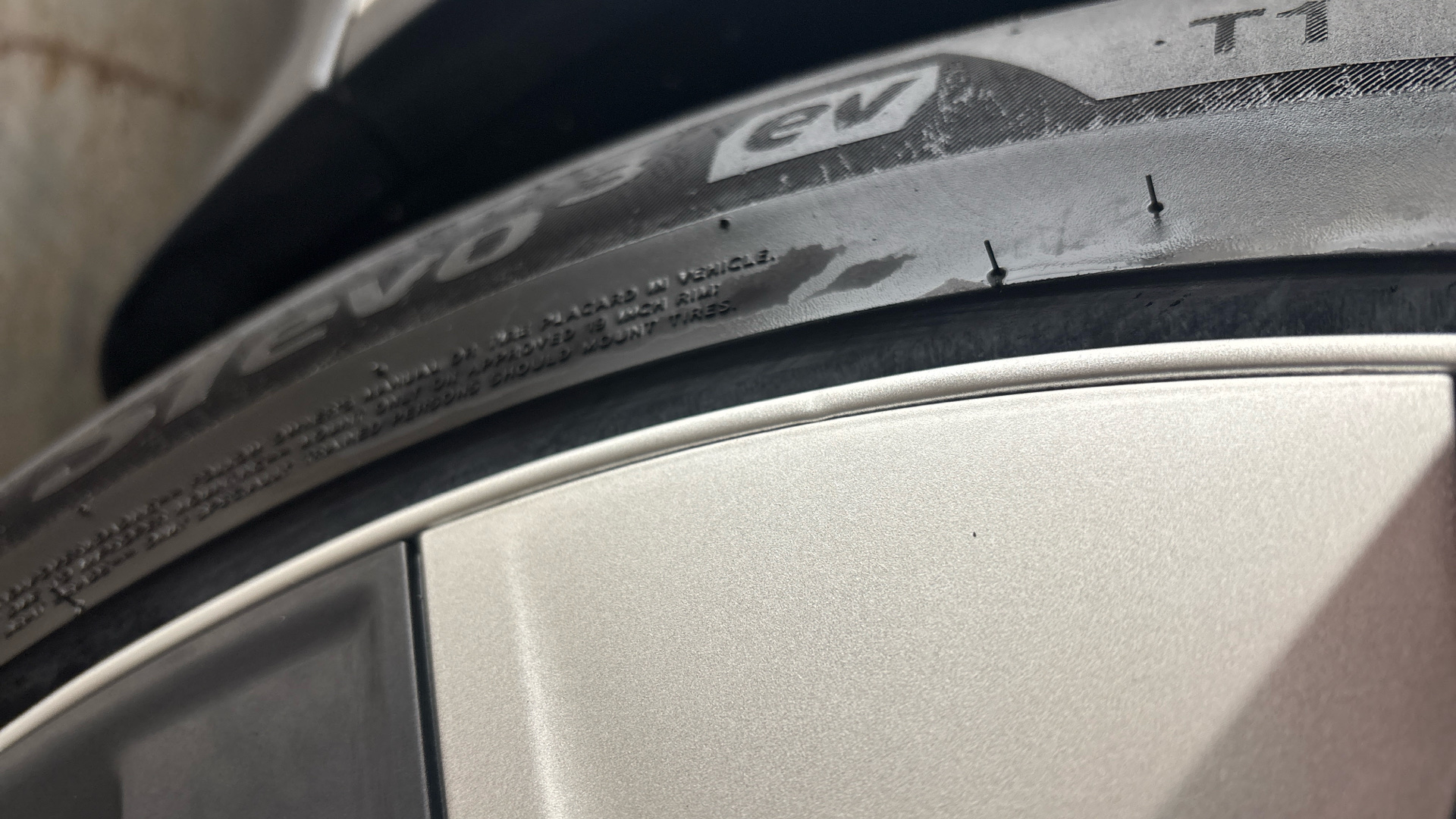 4020637 Long Range AWD 5dr Auto