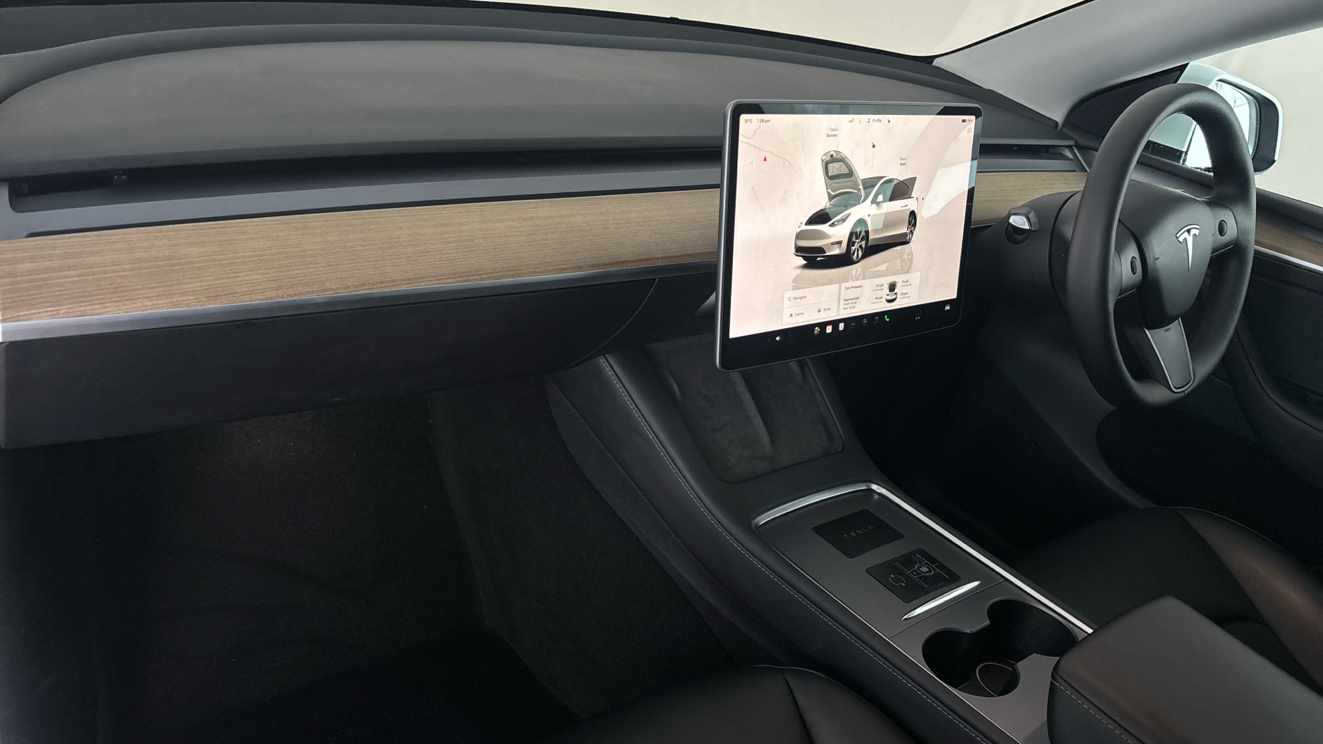 4020637 Long Range AWD 5dr Auto