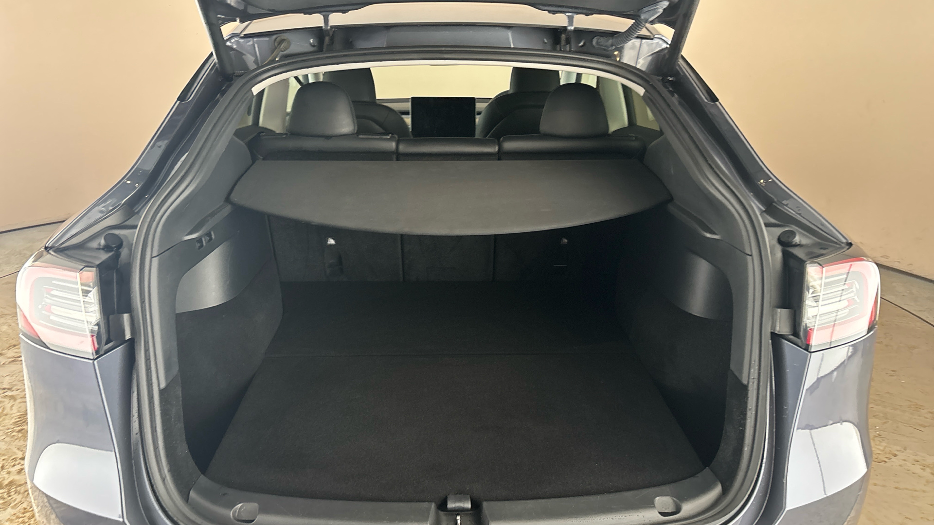 4020942 Long Range AWD 5dr Auto