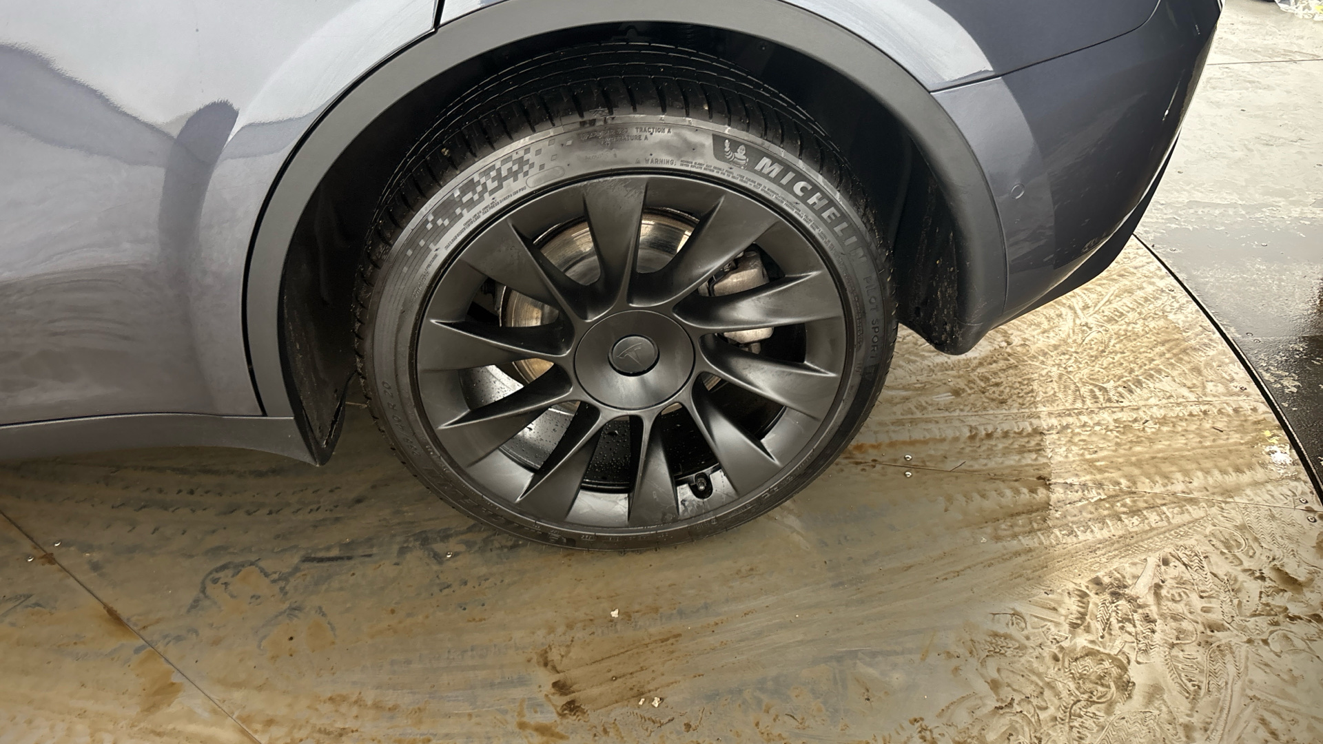 4020942 Long Range AWD 5dr Auto