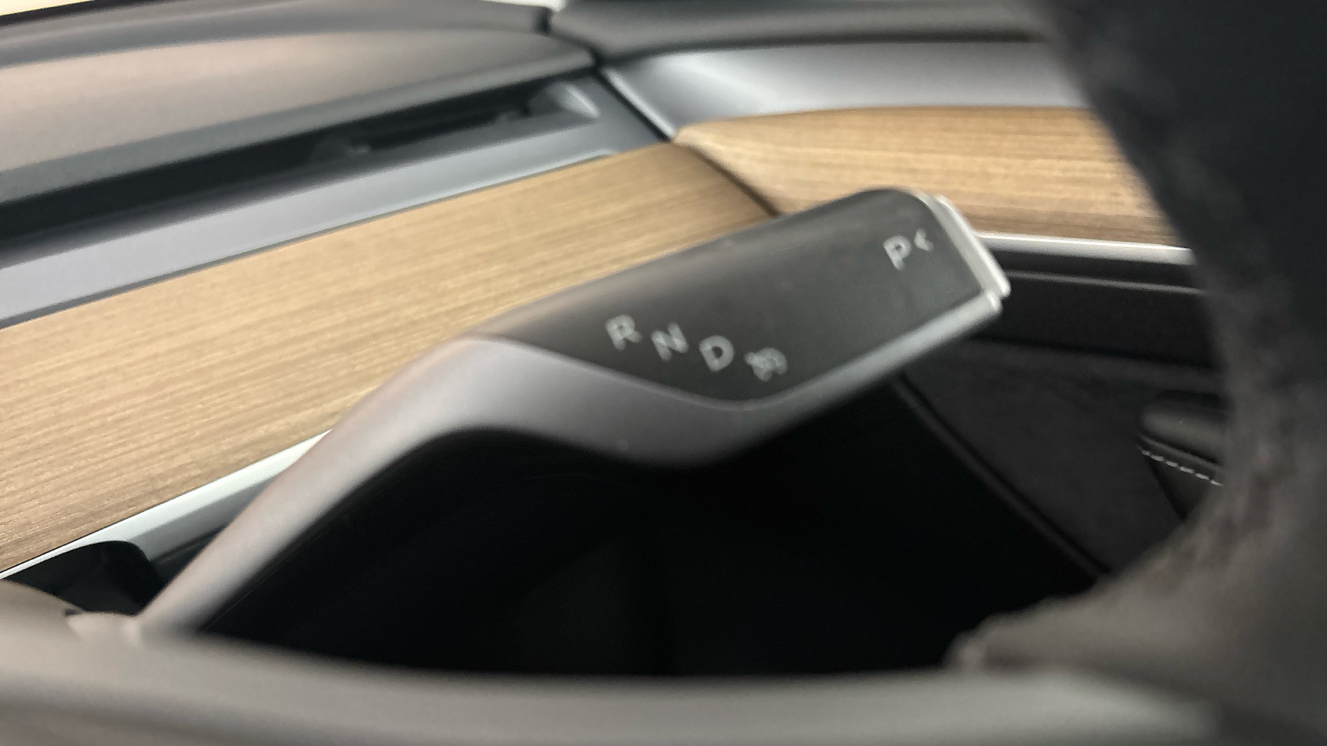 4020942 Long Range AWD 5dr Auto