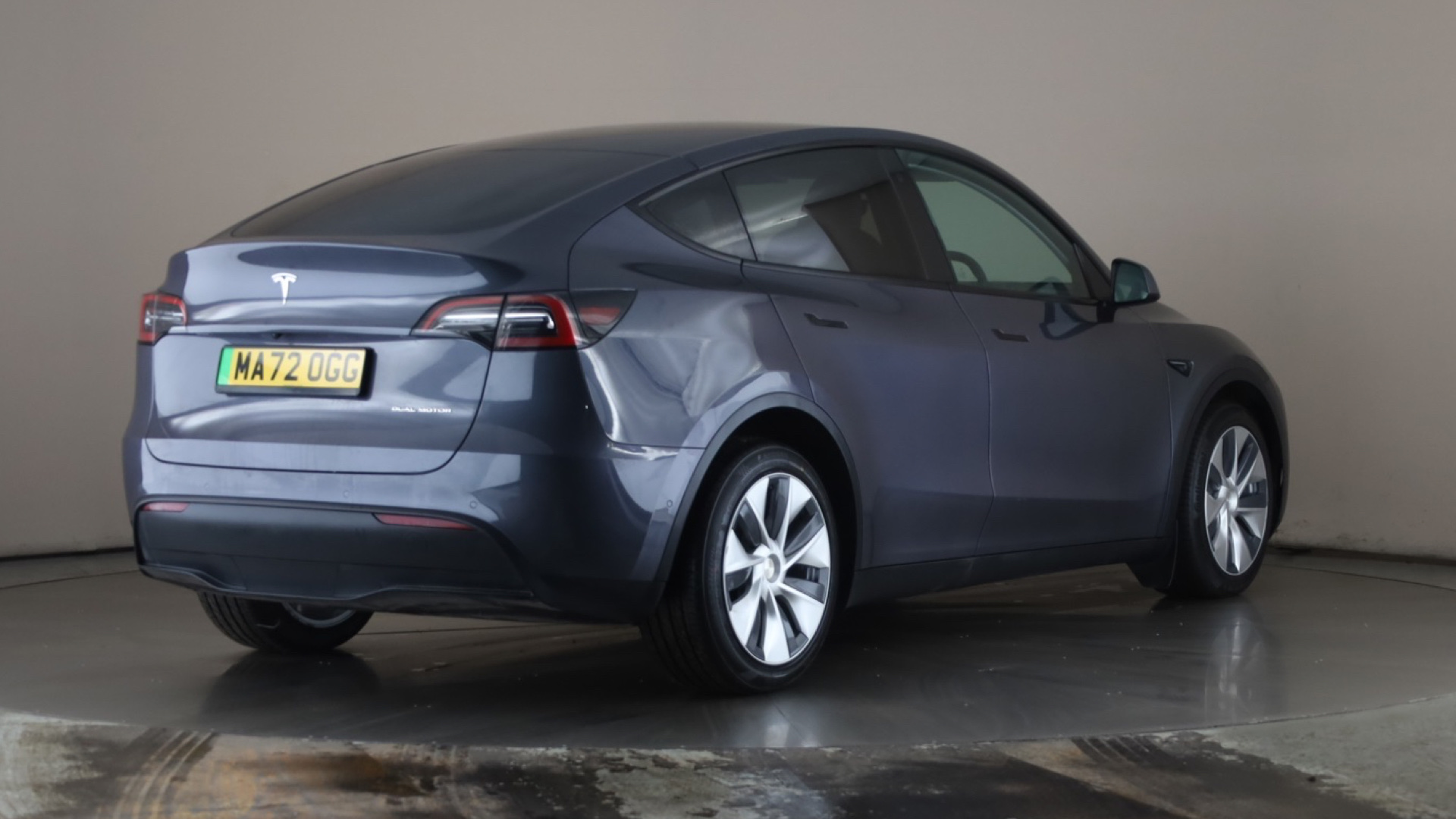 4027516 Long Range AWD 5dr Auto