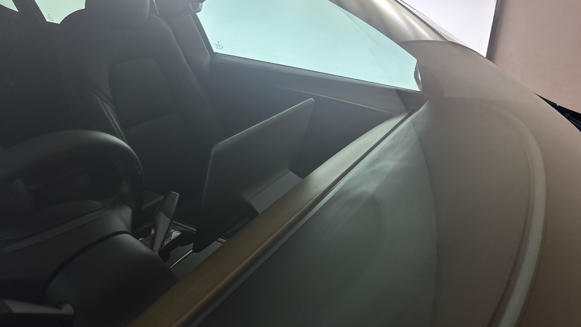 4027516 Long Range AWD 5dr Auto