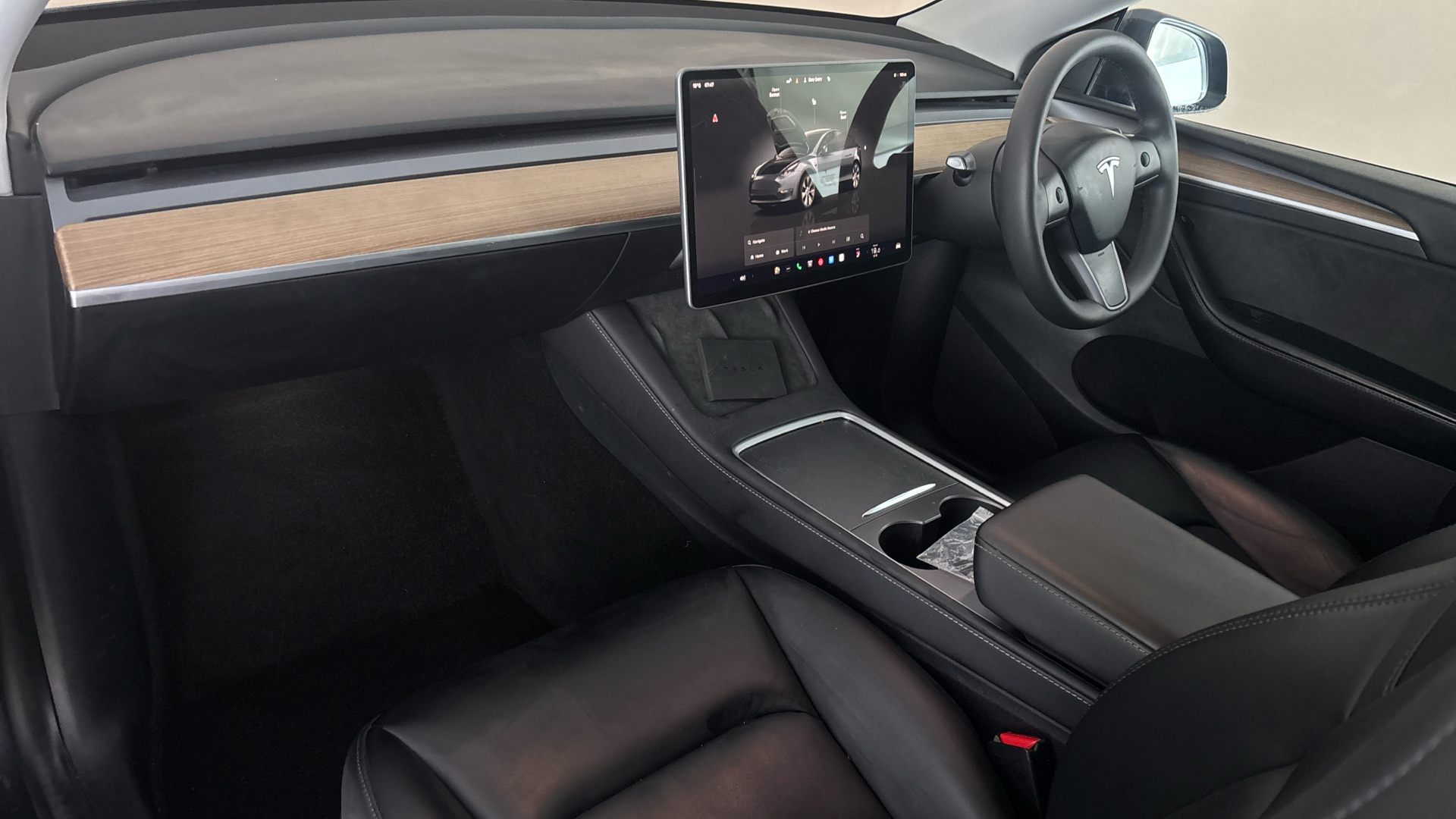 4027516 Long Range AWD 5dr Auto